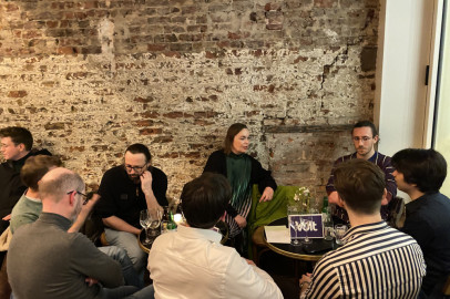 Sfeerfoto van een vorige meet & greet